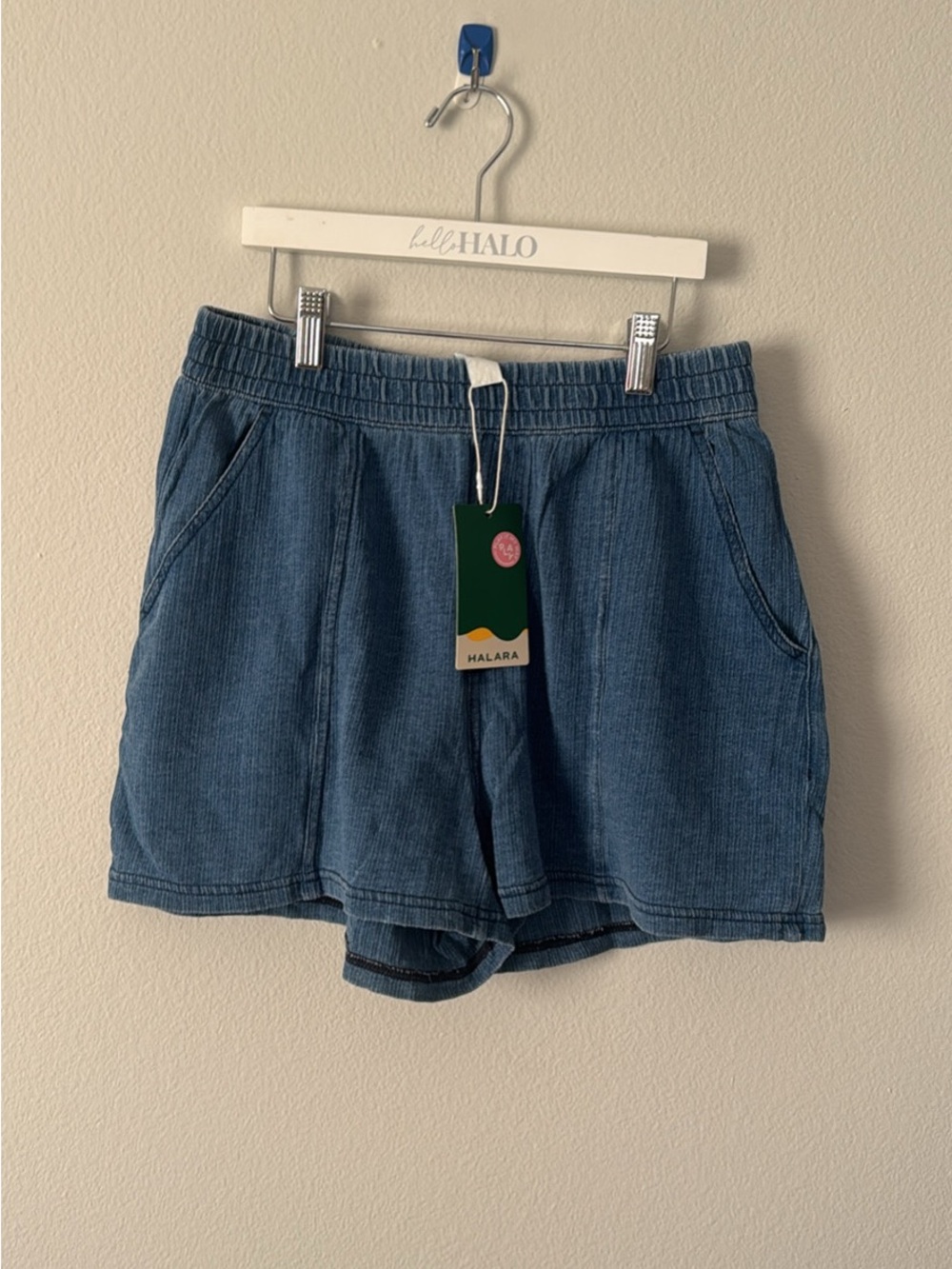 HALARA Indigo Denim-Effect Pull-On Shorts